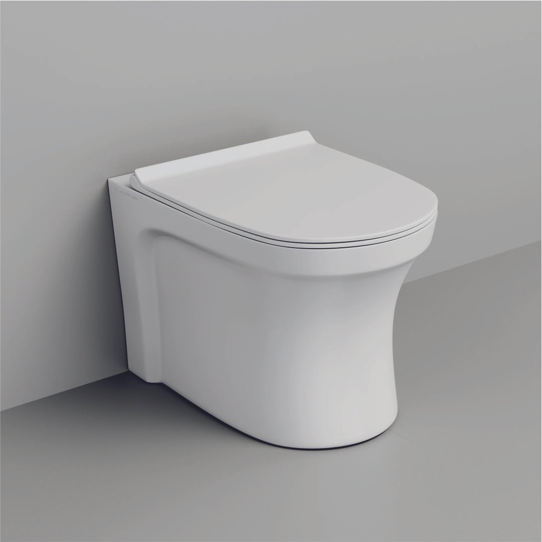 Aura-Washdown Closet